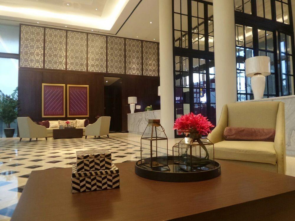 Premier Place Surabaya Airport Sidoarjo Exterior photo