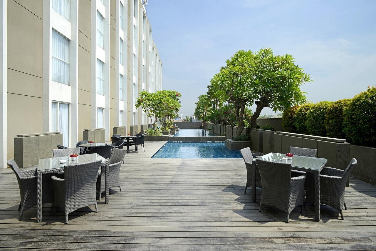 Premier Place Surabaya Airport Sidoarjo Exterior photo